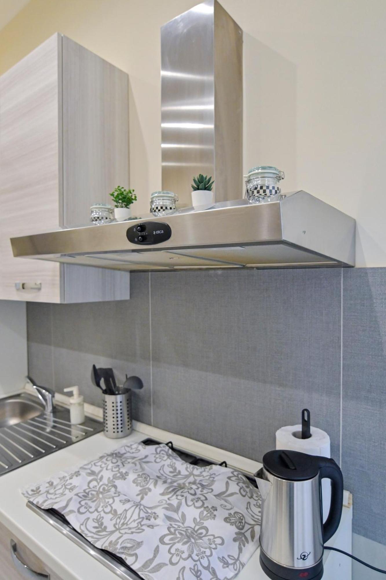 Cozy Central Residence Napoli Luaran gambar