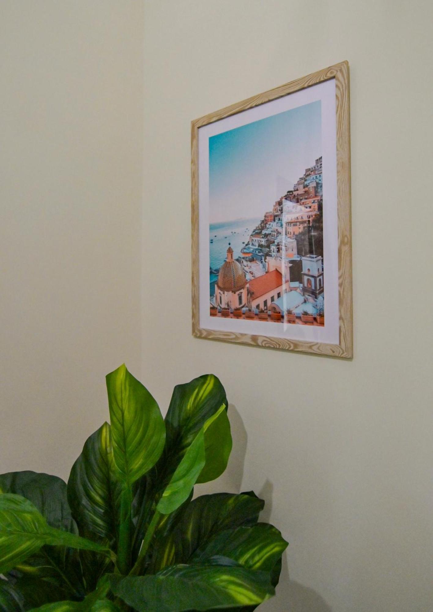 Cozy Central Residence Napoli Luaran gambar
