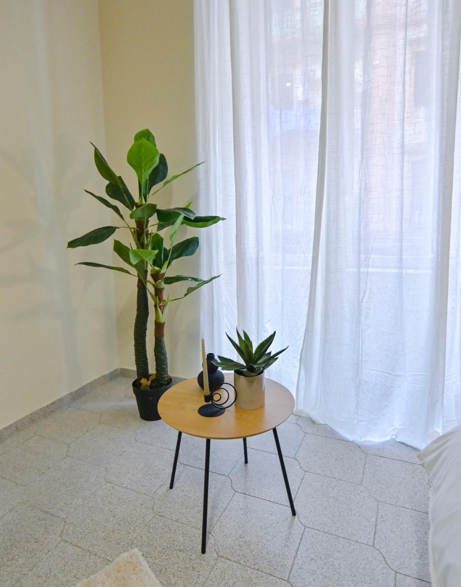 Cozy Central Residence Napoli Luaran gambar