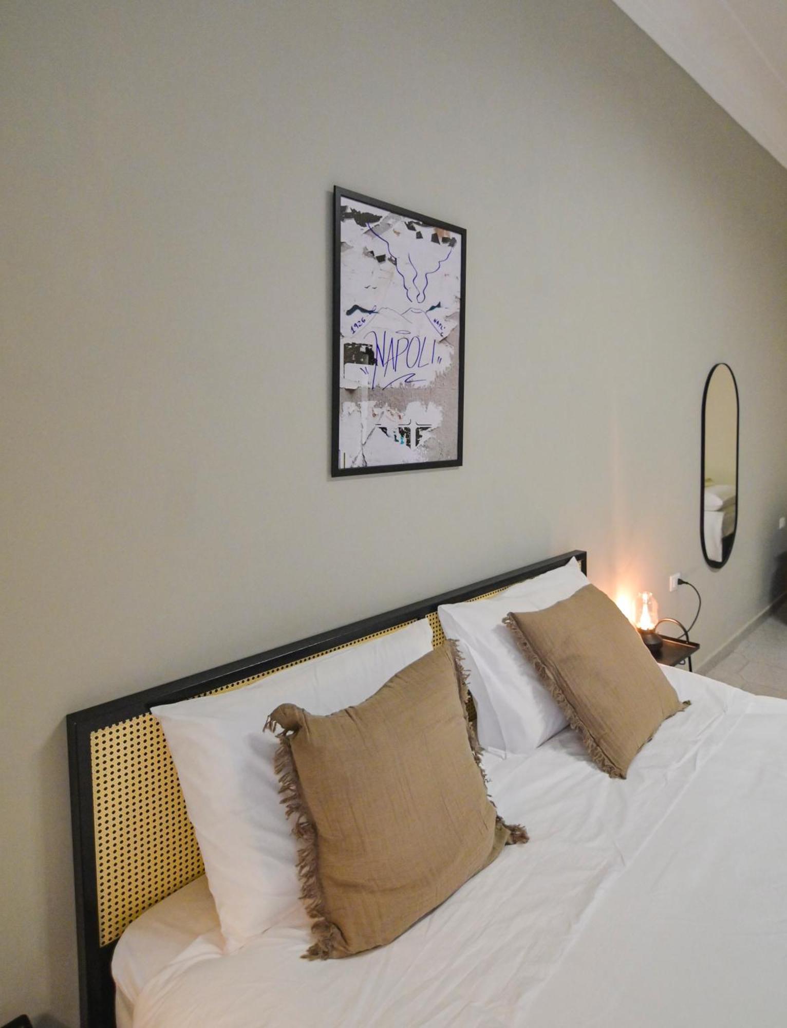 Cozy Central Residence Napoli Luaran gambar