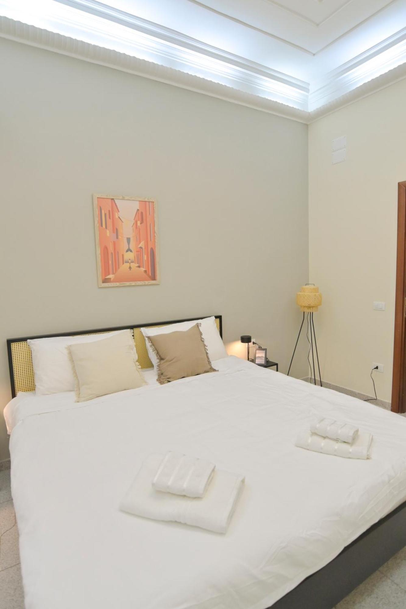 Cozy Central Residence Napoli Luaran gambar